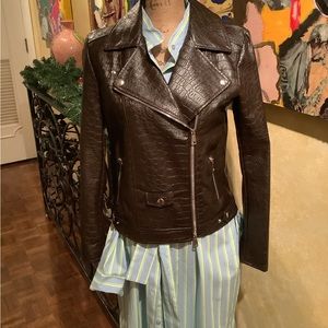 Biker jacket by Vicolo.